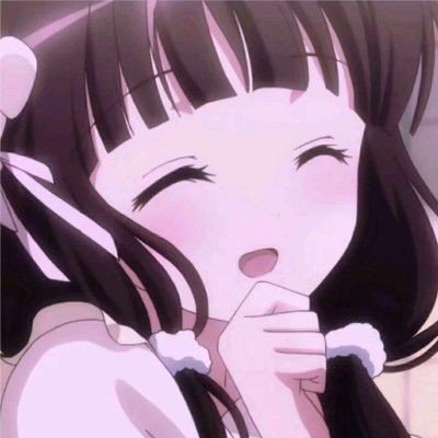 女网红上厕所被偷拍